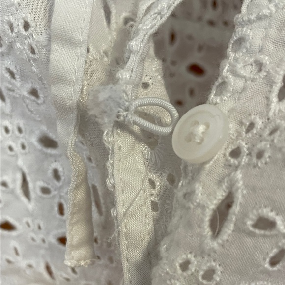 Madewell Eyelet Tie-Front Top - Picture 4 of 5